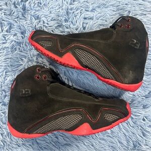 Jordan 21 Retro Bred CDP Sneakers Size 8.5 Black Red 2008 322717 061